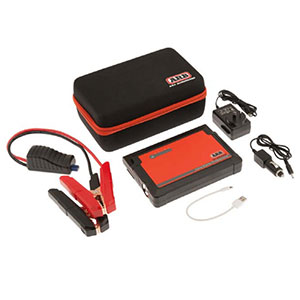 Jump Starter 12V + Powerbanka (24 000 mAh při 5V / 4 800 mAh při 12V)