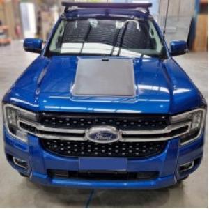 Ford Ranger 2023-  solární systém na kapotu  70W