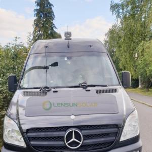 Mercedes Benz Sprinter  2019- solární systém na kapotu 90W